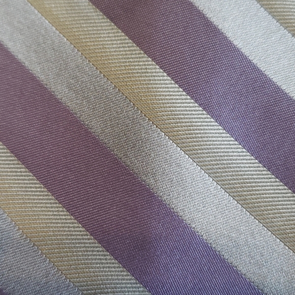 Calvin Klein Tie - Picture 2 of 4